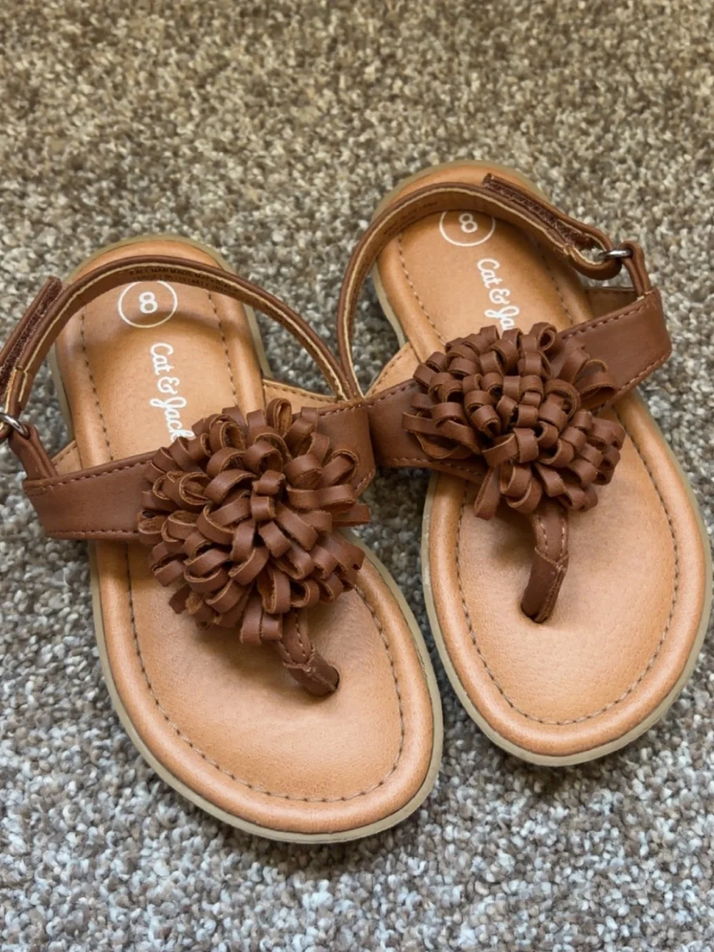 Cat & Jack Toddler Girls' Brown Floral Thong Sandals